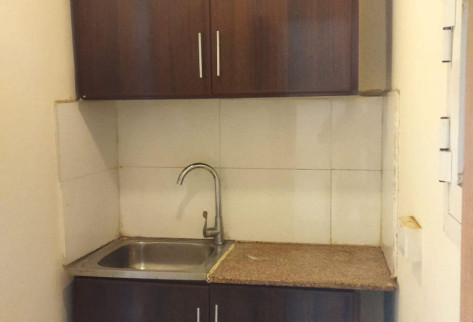 Al-Kharaitiyat room with kitchen and bathroom
