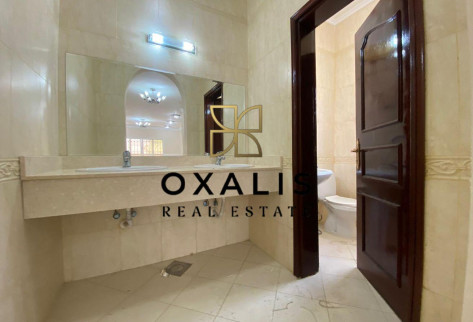 PRIME LOCATION | 4 BEDROOMS WITH MAIDS ROOM VILLA