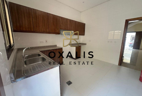 SPACIOUS 5 BEDROOMS VILLA | EXCLUSIVE AMENITIES