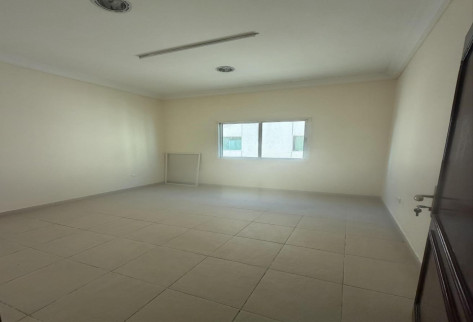 Spacious 2bedrooms apartment for great price