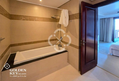 Townhouse | Luxurious 1 Bedroom | Marina View