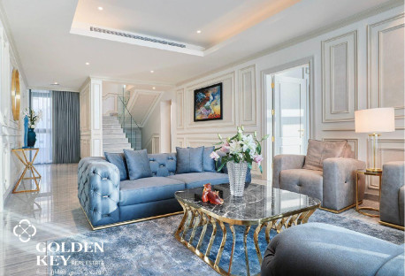 The Family Focus: Exquisite 4-Bedroom + Maid Villa