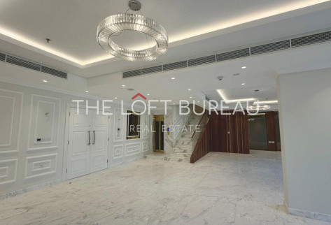 Luxury Penthouse | Fully Renovated | Sea View