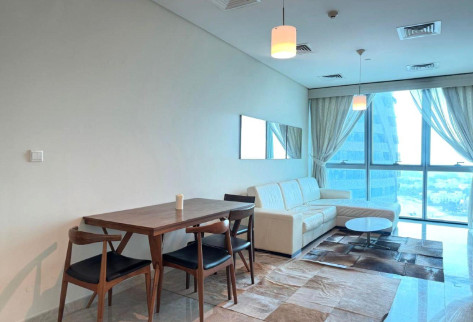 ELEGANT FF 1BHK APT WITH GREAT LAYOUT and VIEW