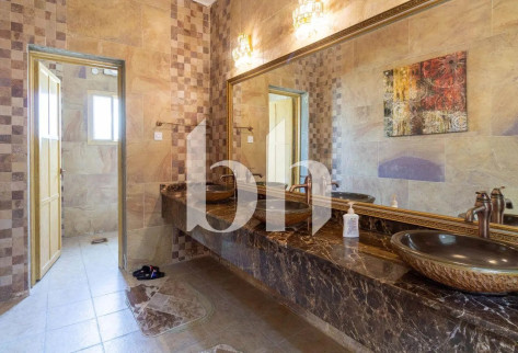 MODERN 6-BEDROOM VILLA WITH MAID’S ROOM FOR SALE