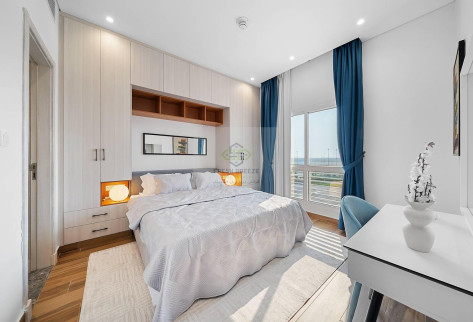 LUXURY 2 BHk FULLY FURNISHED APARTMENT/LOCATION