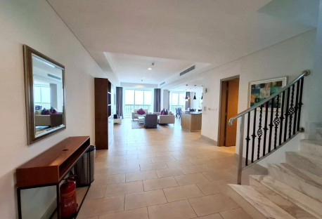 BILLS INCLUDED | LUXURY 2 BDR PENTHOUSE | SEAVIEW - Penthouse in Viva West