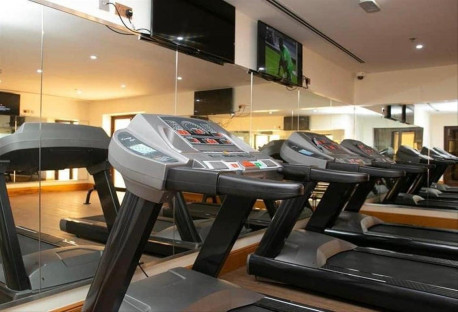 Luxury studio at al sadd+ free housekeeping+gym