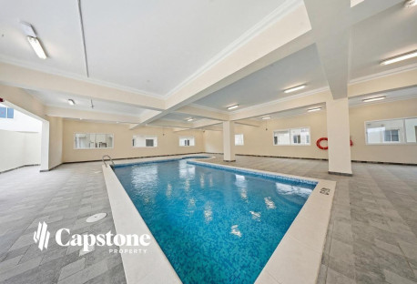 NEW 6BR VILLA WITH BACKYARD AND POOL ACCESS - Villas in Al Keesa Gate