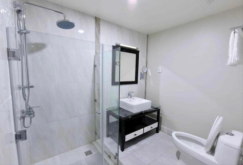 Luxury studio@ corniche+ free housekeeping