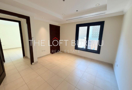 4 BR Townhouse with Private Garden in The Pearl - Townhouses in Porto Arabia Townhouses
