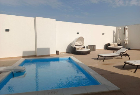 Nice Hotel Apartment in Muntazah Near Radisson Blu