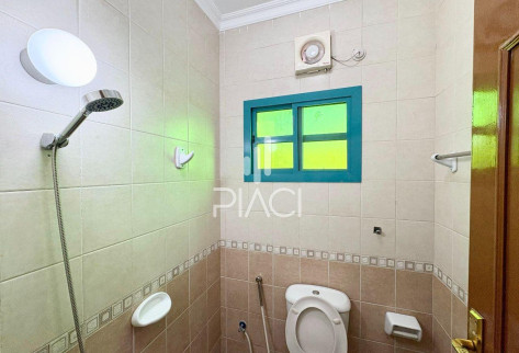 Upgraded 6BR Compound Villa in Al Sakhama