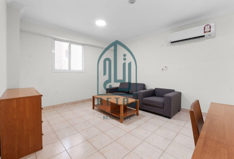 3BHK near Metro Station for rent!