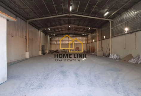 500 SQM WAREHOUSE OR GARAGE SPACE FOR RENT