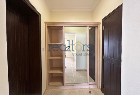 Rustic charm, cozy 3BR with Garden in a Compound