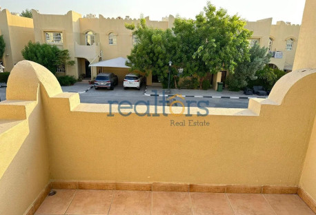 COMMERCIAL VILLA | SPACIOUS SPACE FOR BUSINESSES