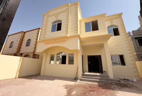 Brand New Villa 7 bedrooms-for Sale Umm Salal Ali
