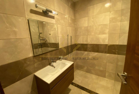 Luxurious 2-Bedroom Apartment with City Views