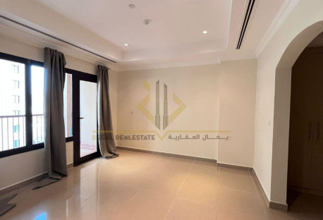 1 BHK for 7500 QAR in Porto arabia - Apartment in West Porto Drive