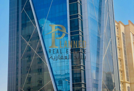 Unfurnished Office for Rent in Al Muntaza. - Office in Al Muntazah Street