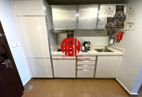 FREE BILLS | FURNISHED STUDIO | LUXE AMENITIES - Studio Apartments in West Porto Drive