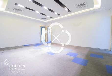 Exclusive Office Space | 201 SQM | AL Muntazah - Offices in Hiteen Street