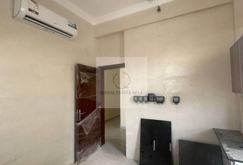 For Rent: New Residential & Commercial Building