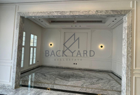 7BR Villa with Maid, Driver &amp; Outdoor Majlis