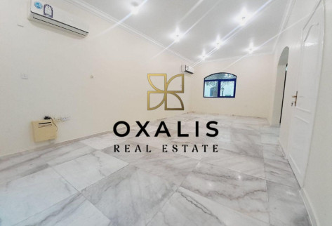 AMAZING UNFURNISHED 5 BEDROOMS VILLA | HILAL AREA