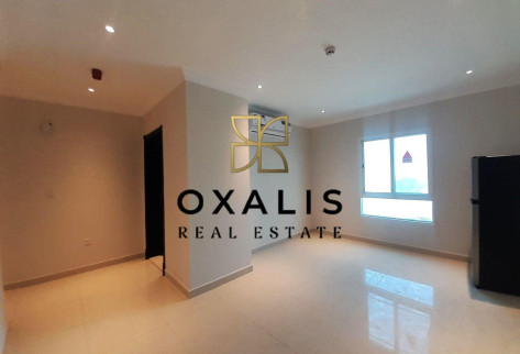 CONVENIENT 2 BEDROOMS | SEMIFURNISHED | OLD AIRPOR