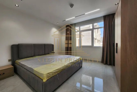 Luxurious Apartment with Balcony for Rent