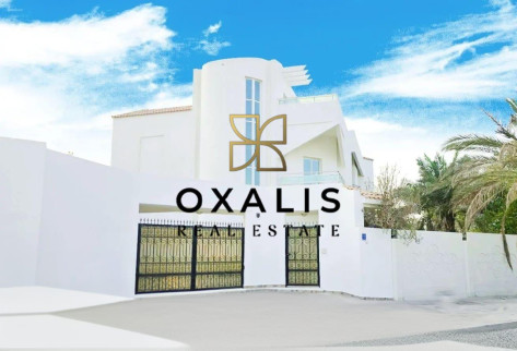 PRIVATE POOL | MODERN 6 BHK + MAIDS ROOM VILLA