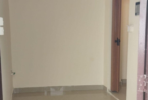 Al-Kharaitiyat room with kitchen and bathroom