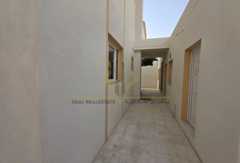 7-Bedroom Villa in Al Sakhama for Sale