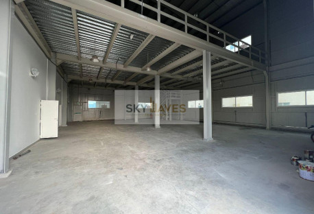 1000 SQM Food Warehouse with Office in Al Wakrah