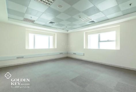Functional High Floor Office Space | West Bay
