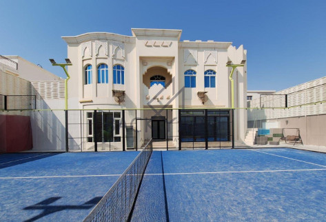 Luxury 6BR Villa for Rent in Al Dafna