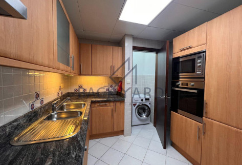 ELEGANT 1 BR APARTMENT | CITY CENTER | SEA VIEW
