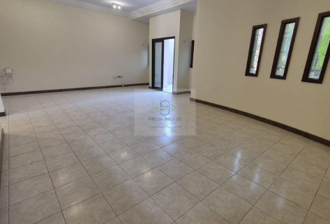 SF 3BDR + Maid Room Compound Villa With Amenities
