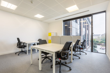 Find a dedicated desk rental in DOHA, Lusail Twin Towers