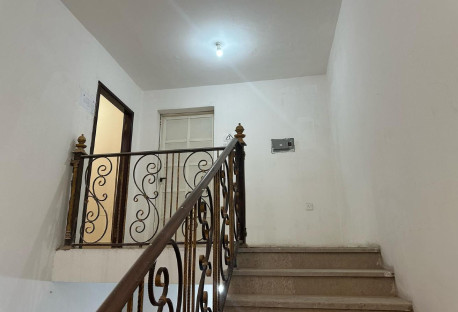 Al-Kharitiyat Bent House Room with kitchen family
