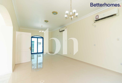 SPACIOUS 5 BEDROOMS VILLA IN PRIME LOCATION