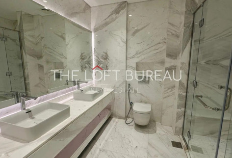 Luxury Penthouse | Fully Renovated | Sea View