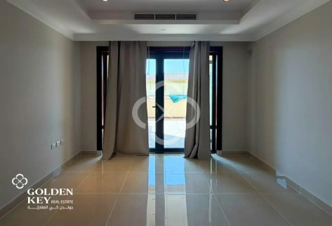 Semi-Furnished | 2BR Townhouse | Porto