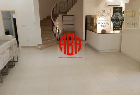 2 MONTHS FREE | 5 BDR VILLA | BEACH ACCESS | POOL