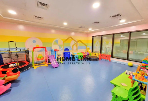 LUXURIOUS STYLE | SPACIOUS 1+OFFICE | FURNISHED