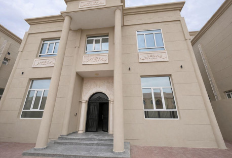 Luxury 5-Bedroom Villa for Rent | Spacious Majlis - Villa in Duhail Villas