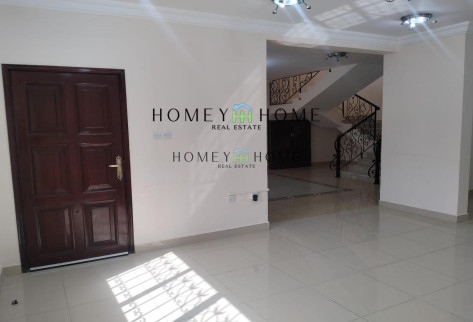 1 Month Free: 4 Bedrooms for rent Villa in Duhail