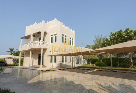 Semi Furnished 3 bhk+ Maid Villa l West bay Lagoon - Villa in West Bay Lagoon